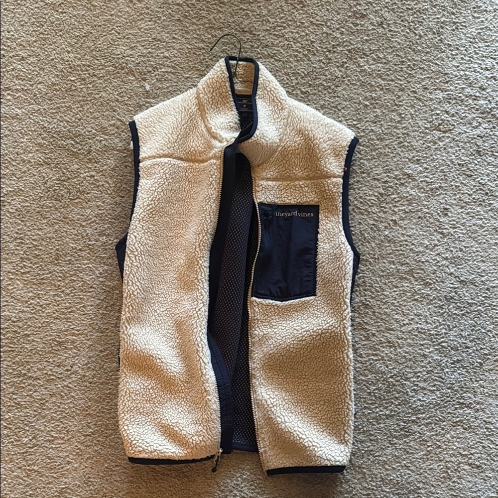 Vineyard Vines Navy and Cream Fleece Vest